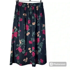 JOANNA black A line floral printed skirt pull on elastics waist size medium